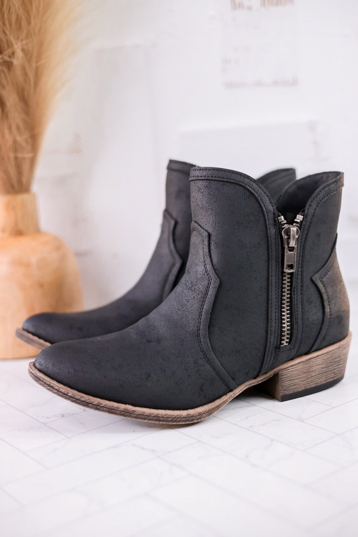 Evie Black Round Toe Western Ankle Boots