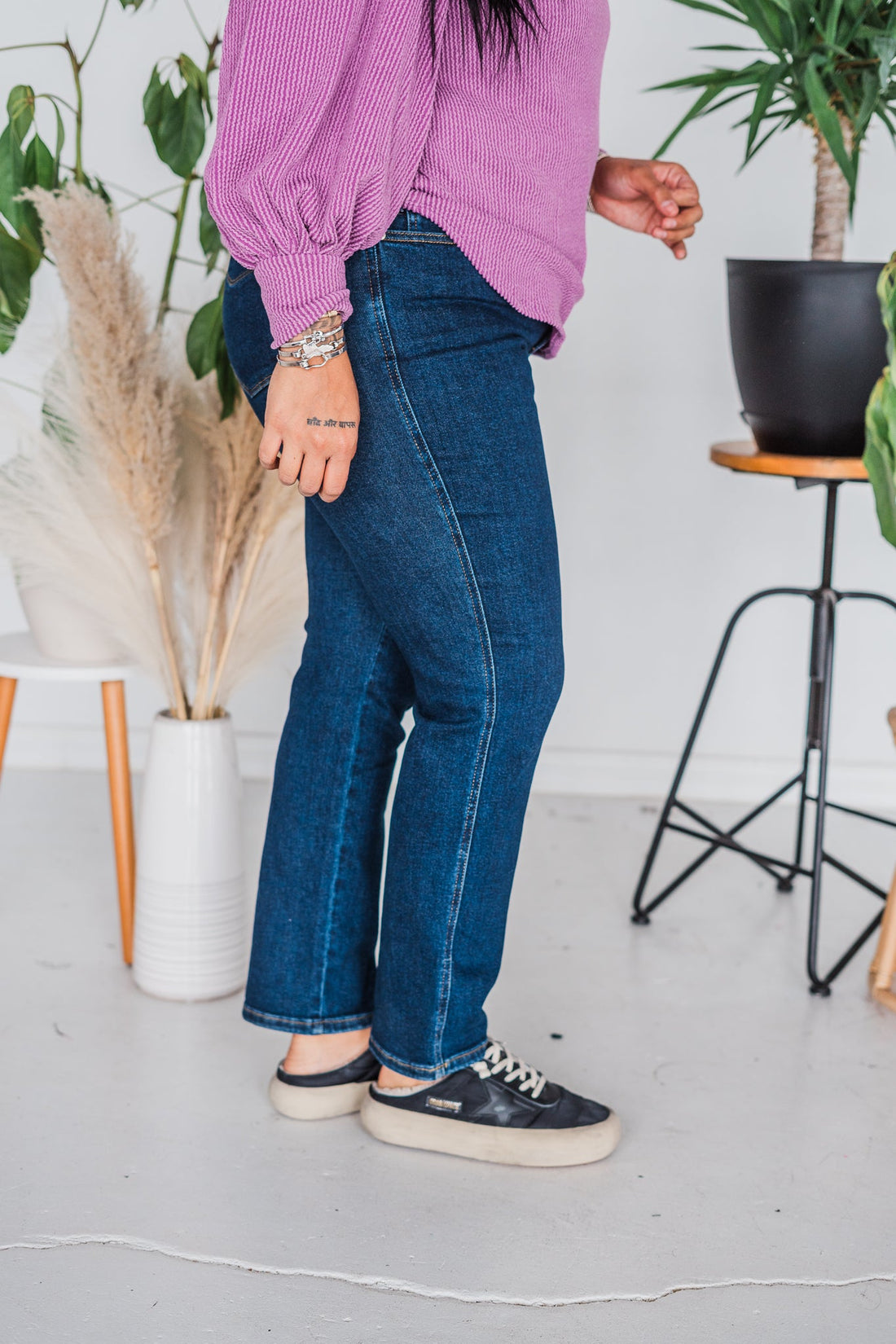 Judy Blue Straight Leg Tummy Control Jeans - Whiskey Skies